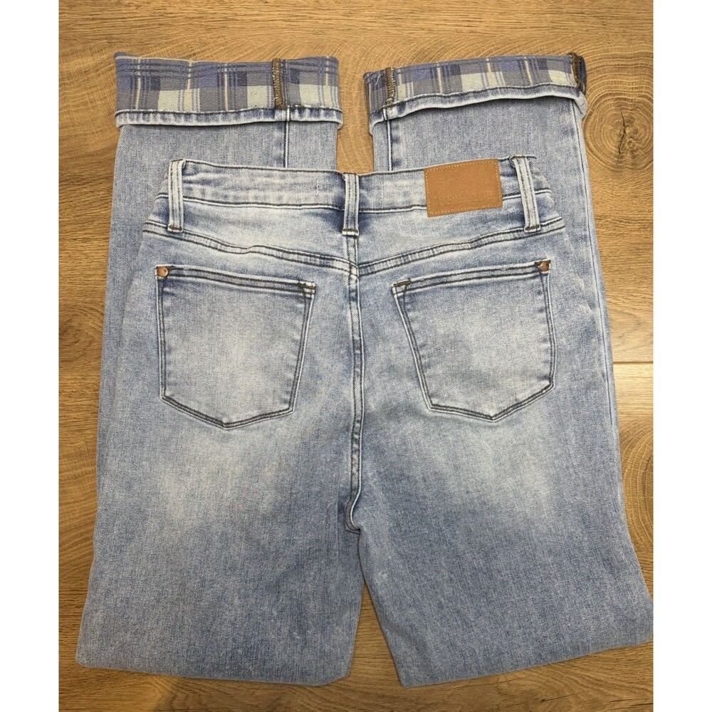 Judy Blue Jeans Plaid Cuff Sz 7/28 Med Wash Straight Fit Stretch JB88747 MD - Picture 6 of 15